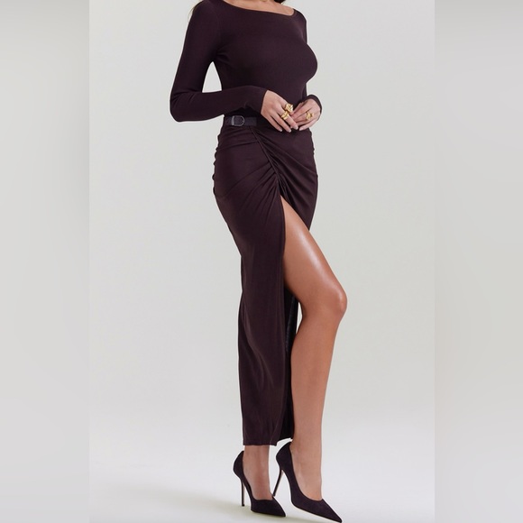 Lila’s skirt house of CB - Picture 3 of 6